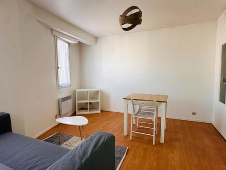 Location Appartement 1 pièce Meublé 27m² ST BRIEUC 22000 - Photo 3