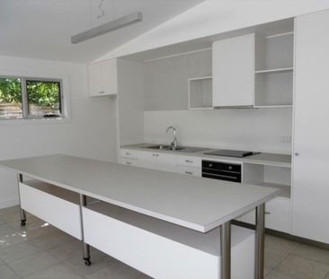 Modern and Low Maintenance - Photo 6