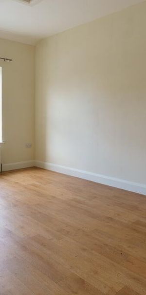 47a Church Place, Lurgan, BT66 6HD - Photo 1