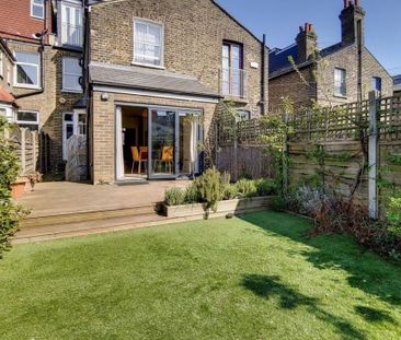Room in a Shared House, Scawen Road, SE8 - Photo 2