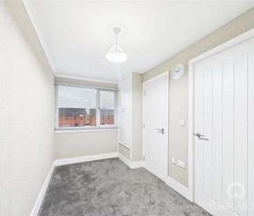 4 bedroom terraced house to rent - Photo 6