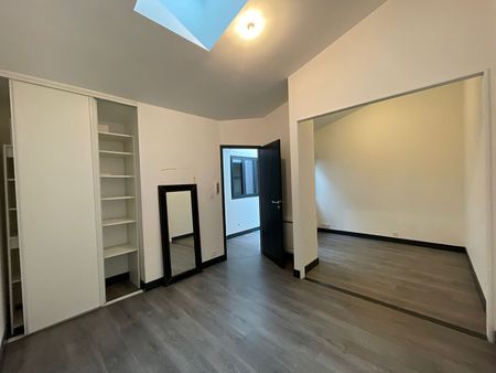 Location Appartement 7 pièces 112m² TOURS 37000 - Photo 4