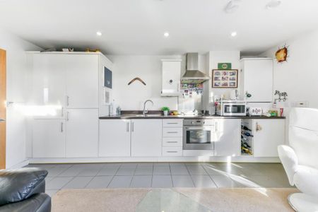 1 bedroom property to rent - Photo 4