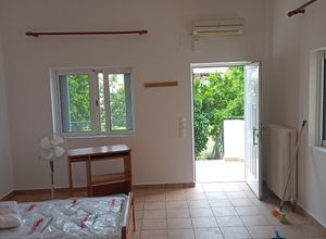 Studio/Γκαρσονιέρα για ενοικίαση - Λαμία, - Photo 1