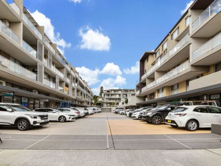 Well Presented Studio Apartment with Car Space - Photo 3