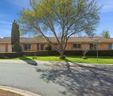 Sunny, private family home - Photo 2