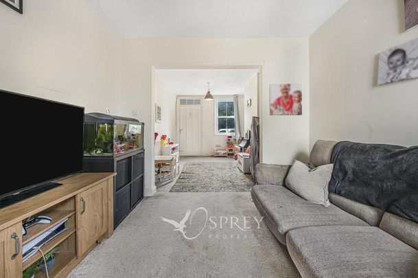 2 bedroom terraced house to rent - Photo 1