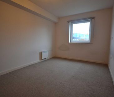 2 bed Apartment for Rent - Photo 1
