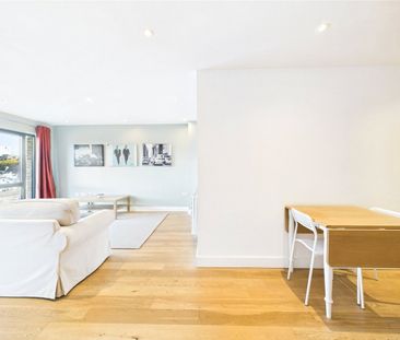 Anchorage, - Photo 2