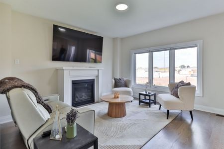 For Lease - 15 George Ellis Drive, Georgina, Ontario - Photo 2