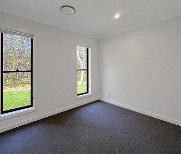 Brand new 4 bedroom home on 5 acres - Photo 4