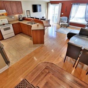 620 FERGUSON DR. #33 - TOWNHOUSE, 3BED/3BATH, YARD, PARKING - Photo 2