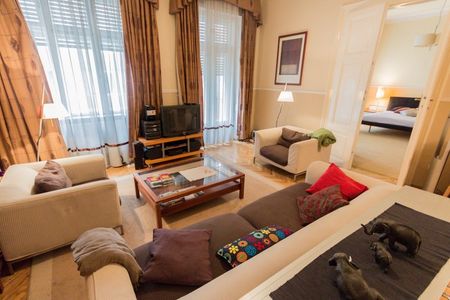 Október 6. utca - Close to Basilica - Fotó 2