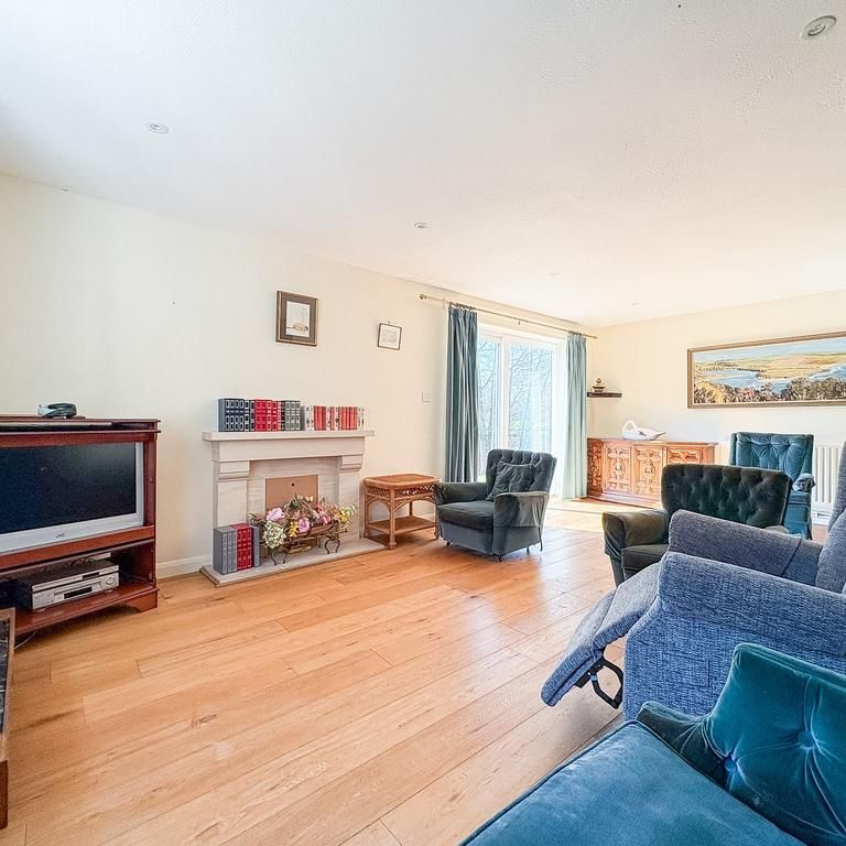 5 bedroom house to rent - Photo 1