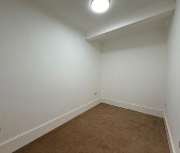 4 bedroom detached bungalow to rent - Photo 6