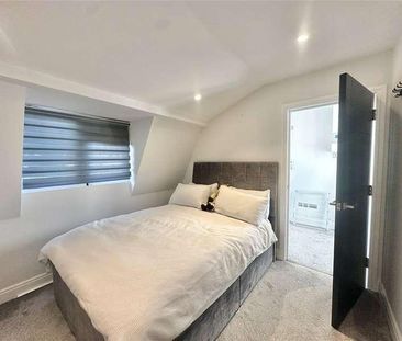 Watling Street, Radlett, Hertfordshire, WD7 - Photo 4