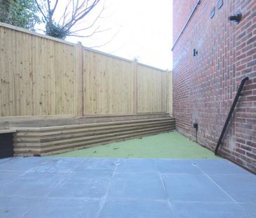 3 bedroom apartment to rent - Photo 1