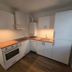 Renovierte 2-Zimmer-Wohnung mit Loggia - Photo 2