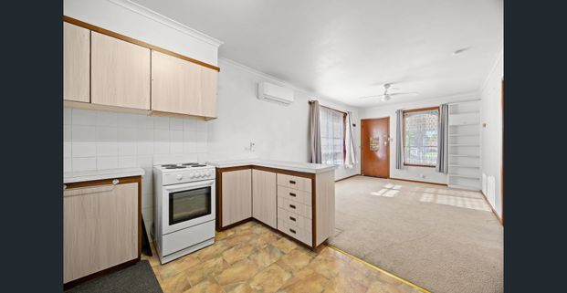 Prime Alfredton Living - Photo 1