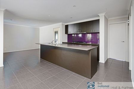 34 Almondsbury Avenue, Berwick - Photo 4