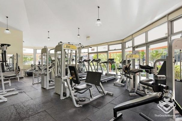 4 BEDROOM 1 STUDY TOWN HOSE IN RESORT COMPLEX - Photo 1