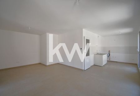 Appartement MARSEILLE 02 - Photo 2