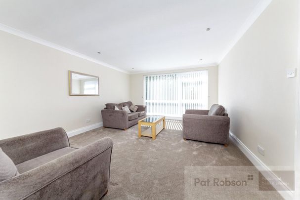 Jesmond Park Court, Newcastle Upon Tyne - Photo 1
