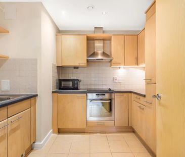 2 bedroom apartment to rent - Photo 6