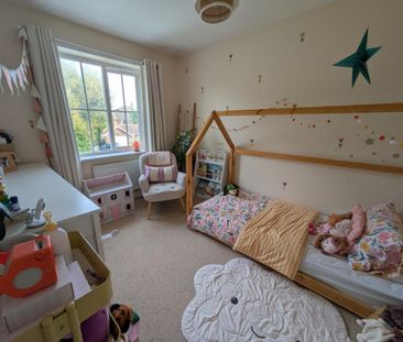 3 bedroom terraced house to rent - Photo 2
