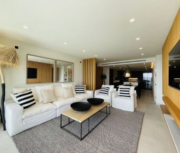 Luxury penthouse for rent in Calvià, Spain - Photo 2