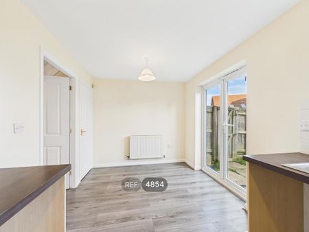 3 bedroom terraced house to rent - Photo 4