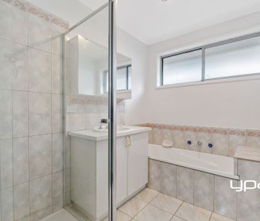 Convenient Family Living in Prime Diggers Rest Location - Photo 2