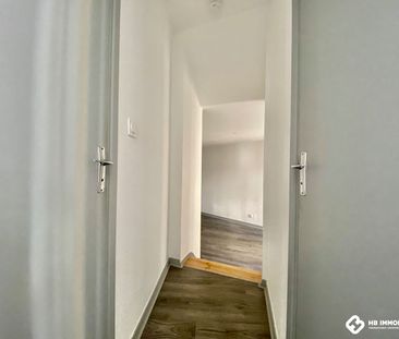 Location Appartement 2 pièces 28m² ROANNE 42300 - Photo 2