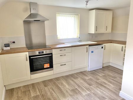 1 bedroom apartment to rent - Photo 3