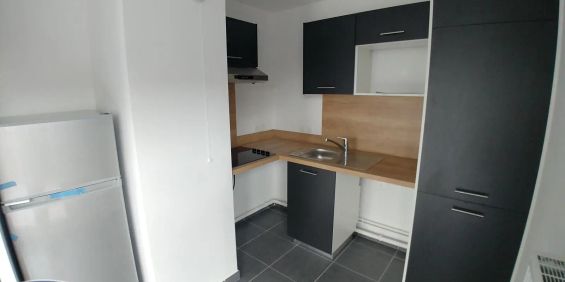 Appartement à louer 4 pièces 70.35m² - Photo 3