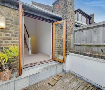 3 bedroom maisonette to rent - Photo 5