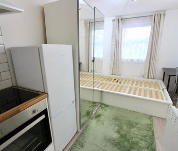 Studio Flat, St. Michael's Terrace, N22 - Photo 4