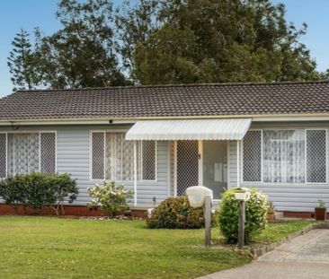 8 Canton Parade, Noraville NSW 2263 - House For Rent | Domain - Photo 3