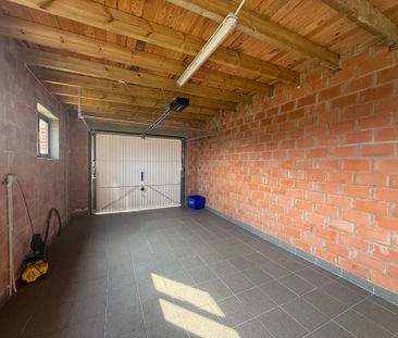 Recente woning met tuin en garage te huur - Photo 5