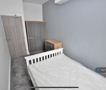 1 bedroom in a house share to rent - Photo 3