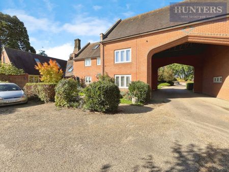 3 bedroom Flat To Let - Photo 5