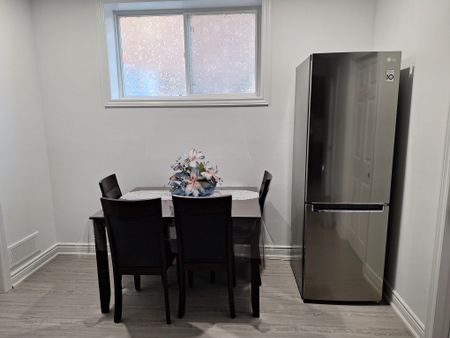 For Lease - 15 Spring Creek Street, Kitchener, Ontario - Photo 2