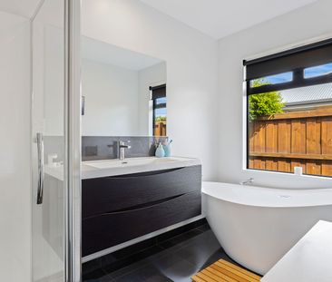 Modern Family Living in a Quiet Cul-de-Sac - Photo 4