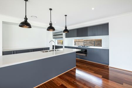 Near New Two Storey Home with views! - Photo 2