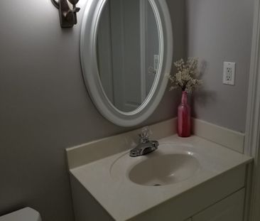 For Lease - 8 Penelope Street Unit# Bsmnt, Brampton, Ontario - Photo 2