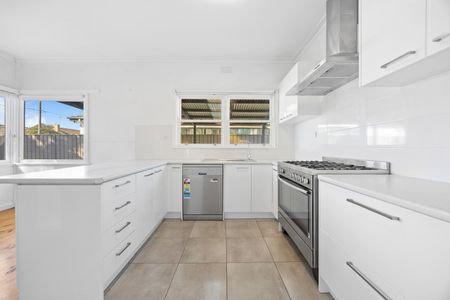 NEAT THREE BEDROOM HOME IN WENDOUREE - Photo 5