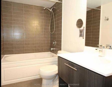 For Lease - 120 Dallimore Circle Unit# 527, Toronto, Ontario - Photo 5