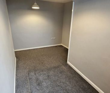 Brown Hill Avenue, Leeds, LS9 6DY - Photo 5