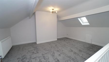 3 bedroom terraced house to rent - Photo 3