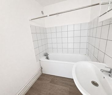 Location Appartement 1 pièce 29m² - Photo 2